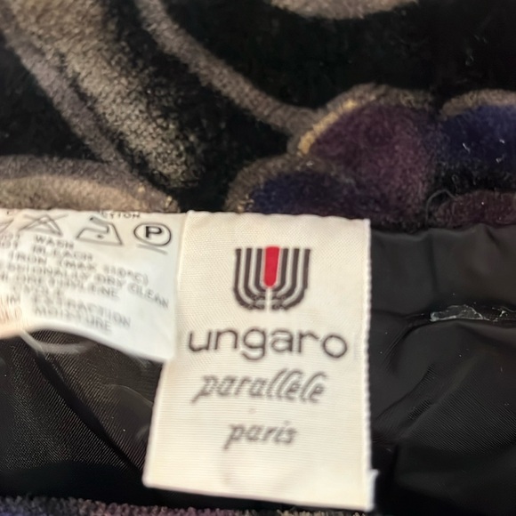 Ungaro Womens Velvet Floral 2 Piece Skirt - Picture 2 of 7